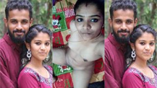 Mallu Horny Aunty Showing Fingering Her Pussy MMS Viral
