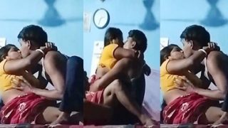 Village Housewife Got Fucked By Young Neighbor