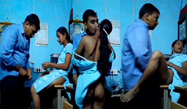 Office Staff Girl Fucking With Her Manager Top Table