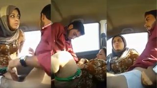 Desi Muslim Aunty Ka Blowjob Fucking In Car Mms