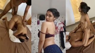 Tamil Teen Girl Showing Boobs & Threesome Fucking