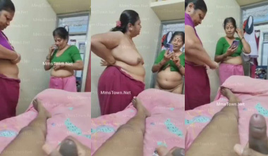 Mature Aunty Changing Dress Secretly Captured