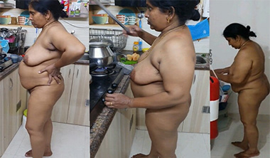 Tamil Houewife Aunty – Nude Captured by Hubby